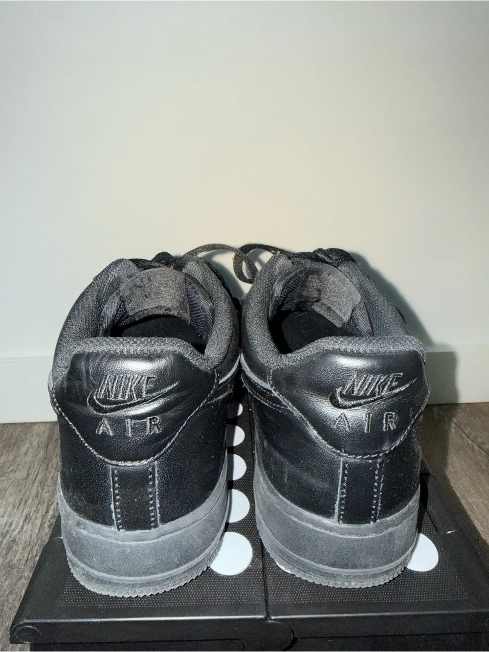 Nike all black